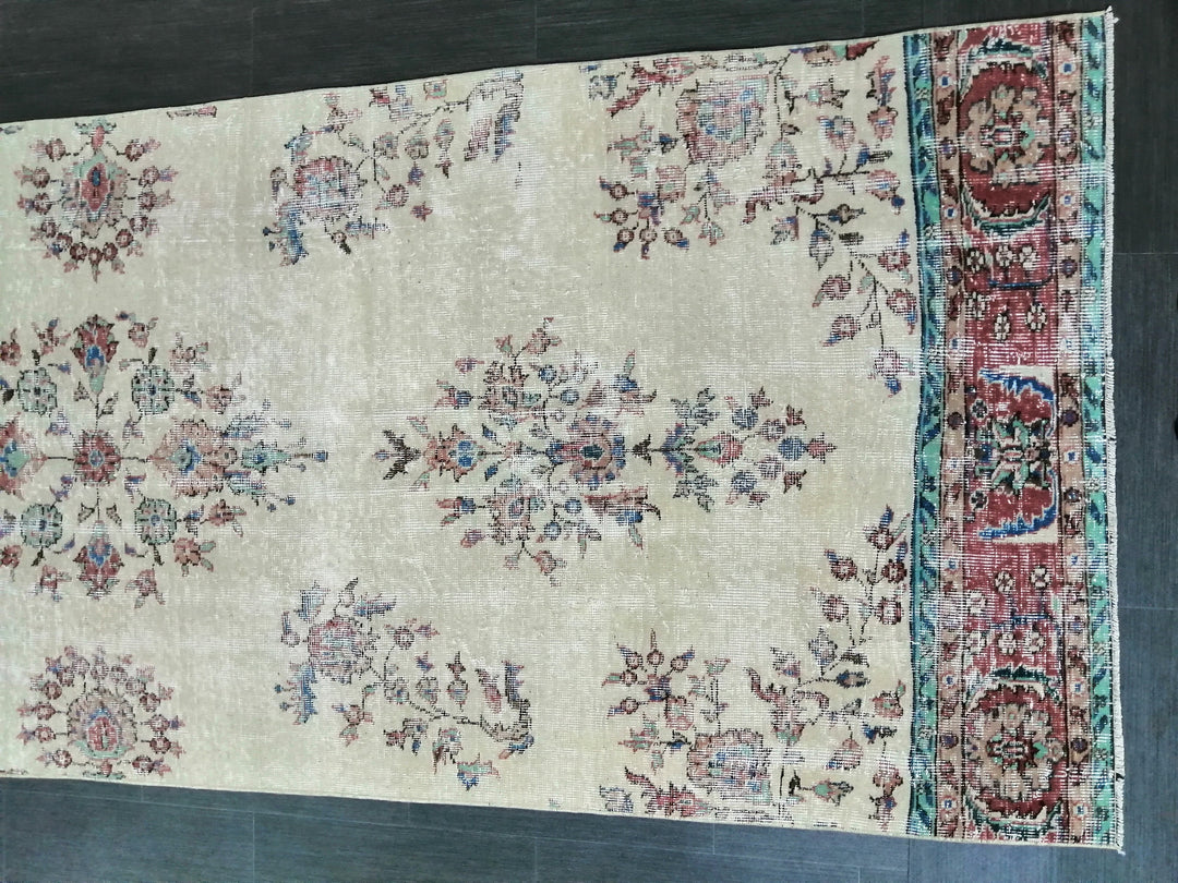 Beige Turkish Runner Rug 3' 10" x 11' 8" Hand-Knotted border