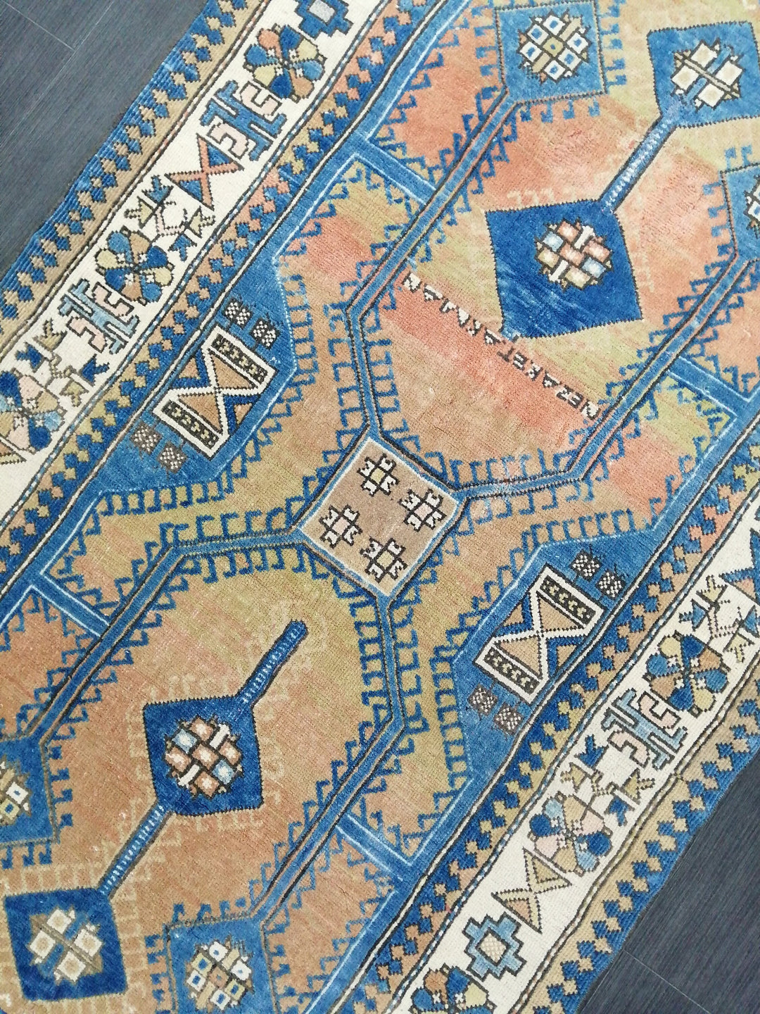 Turkish Oushak Rug 3' 7" x 6' 6" Hand-Knotted texture