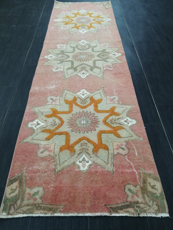 Turkish Runner Rug 2' 5" x 8' 3" Hand-Knotted detail