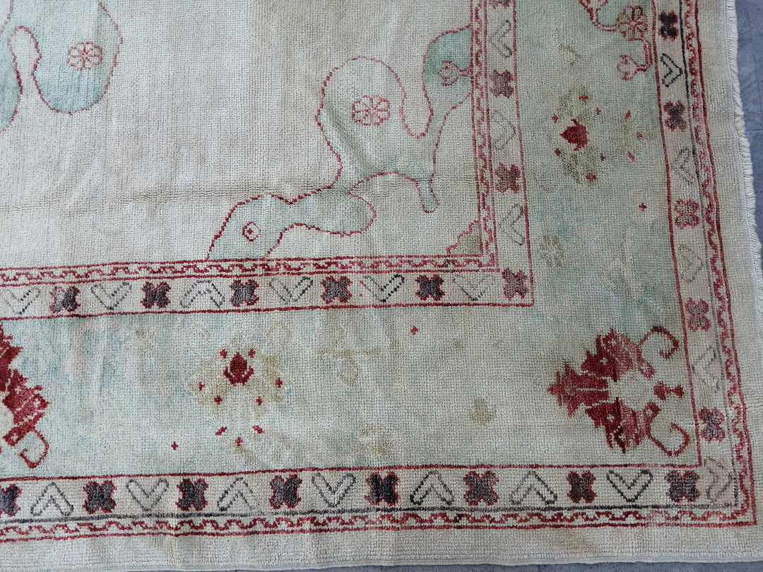 Beige Turkish Oushak Rug 9' 4" x 11' 9" Hand-Knotted close-up