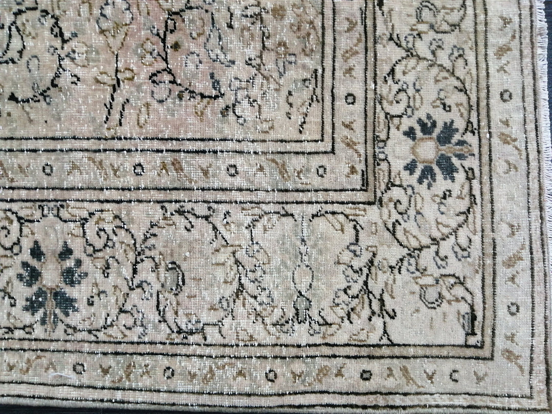 Beige Turkish Oushak Rug 6' x 9' 2" Hand-Knotted view