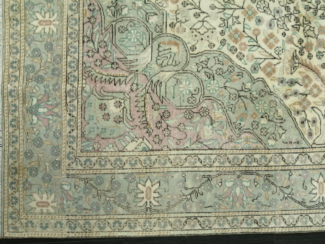 Beige Turkish Oushak Rug 6' 2" x 9' 4" Hand-Knotted texture