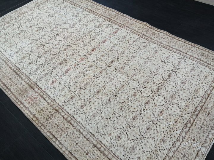 Rust Turkish Oushak Rug 5' 2" x 9' Hand-Knotted