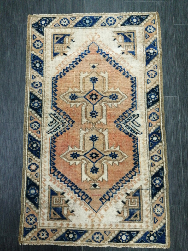 Rust Turkish Oushak Rug 2' 2" x 3' 7" Hand-Knotted view