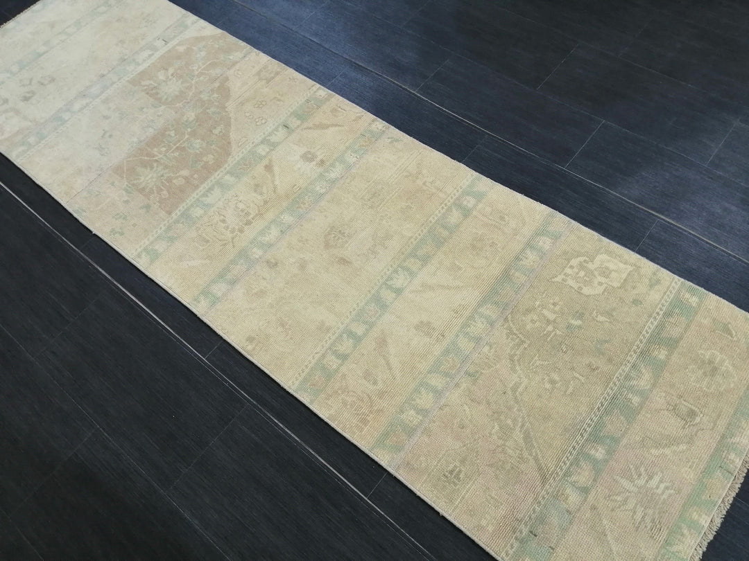 Beige Turkish Runner Rug 2' 6" x 8' 4" Hand-Knotted