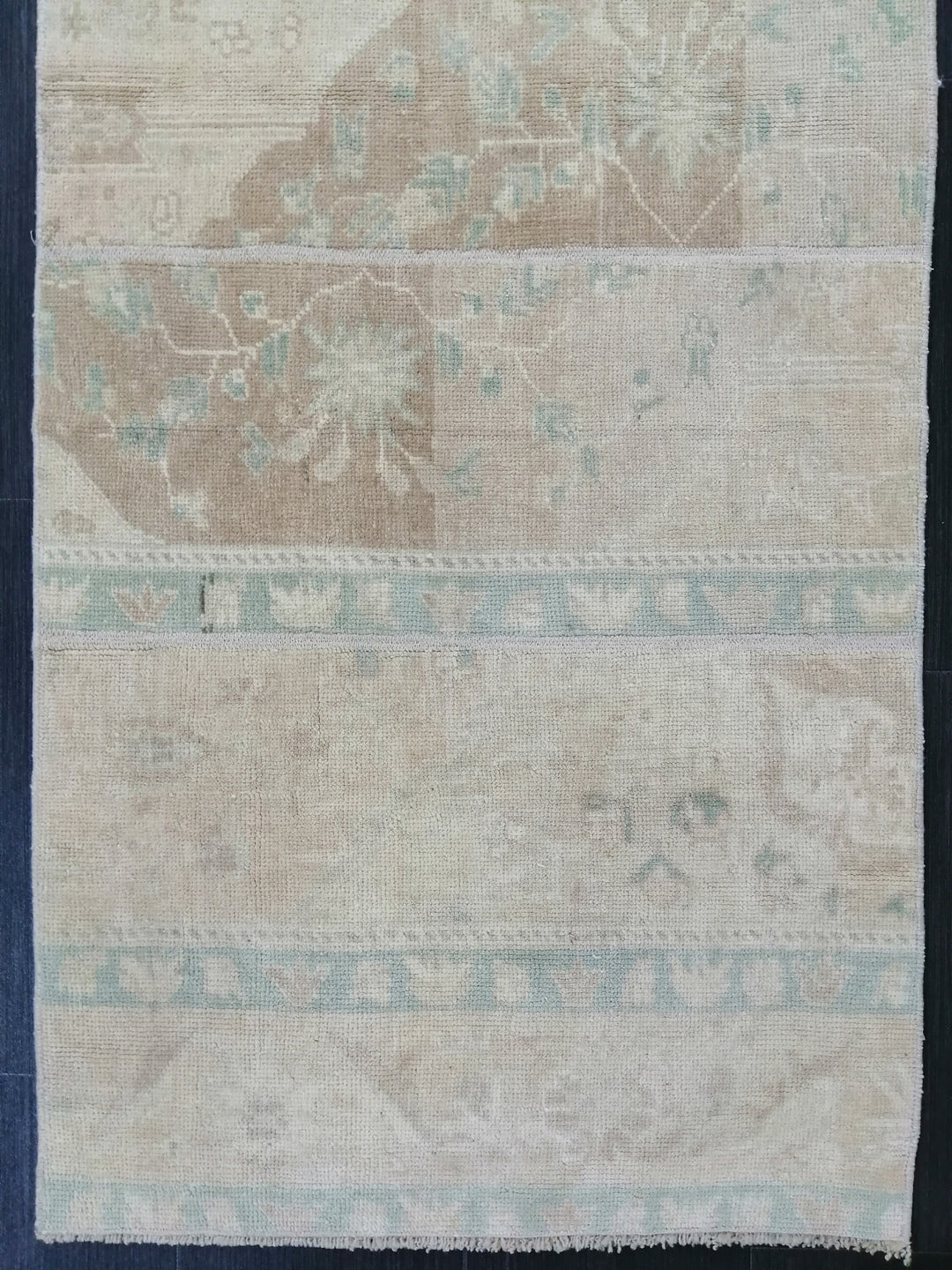 Beige Turkish Runner Rug 2' 6" x 8' 4" Hand-Knotted pattern