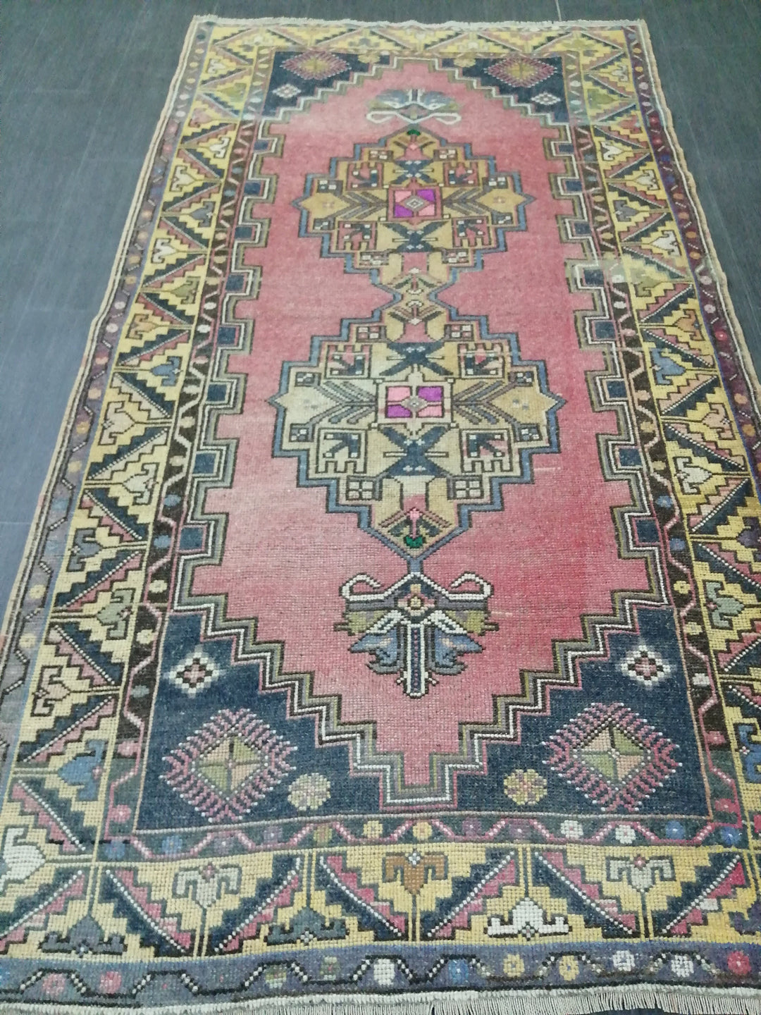 Turkish Oushak Rug 4' x 7' 5" Hand-Knotted detail