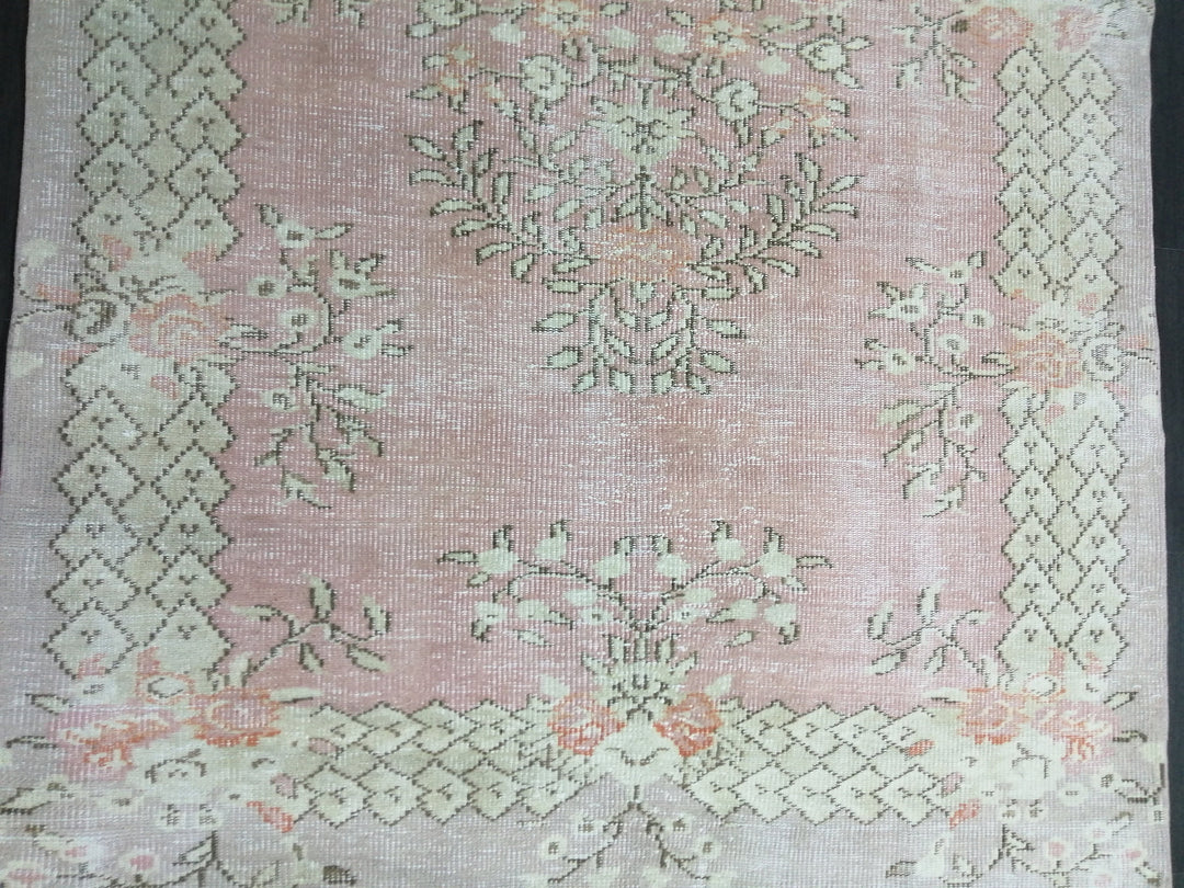 Rust Oushak Rug 5' 8" x 9' 1" - No. WR69464