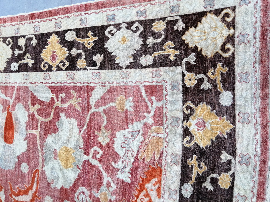Turkish Oushak Rug 9' x 11' 8" Hand-Knotted border