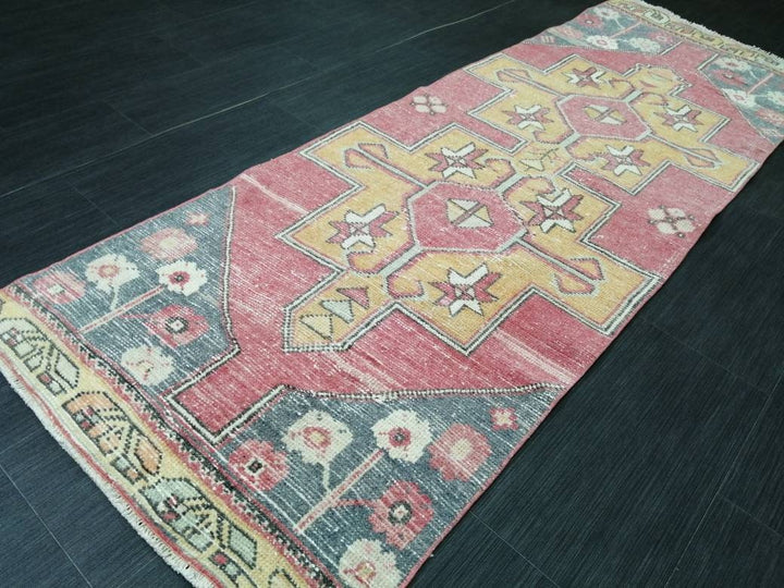Beige Turkish Runner Rug 2' 6" x 7' 3" Hand-Knotted