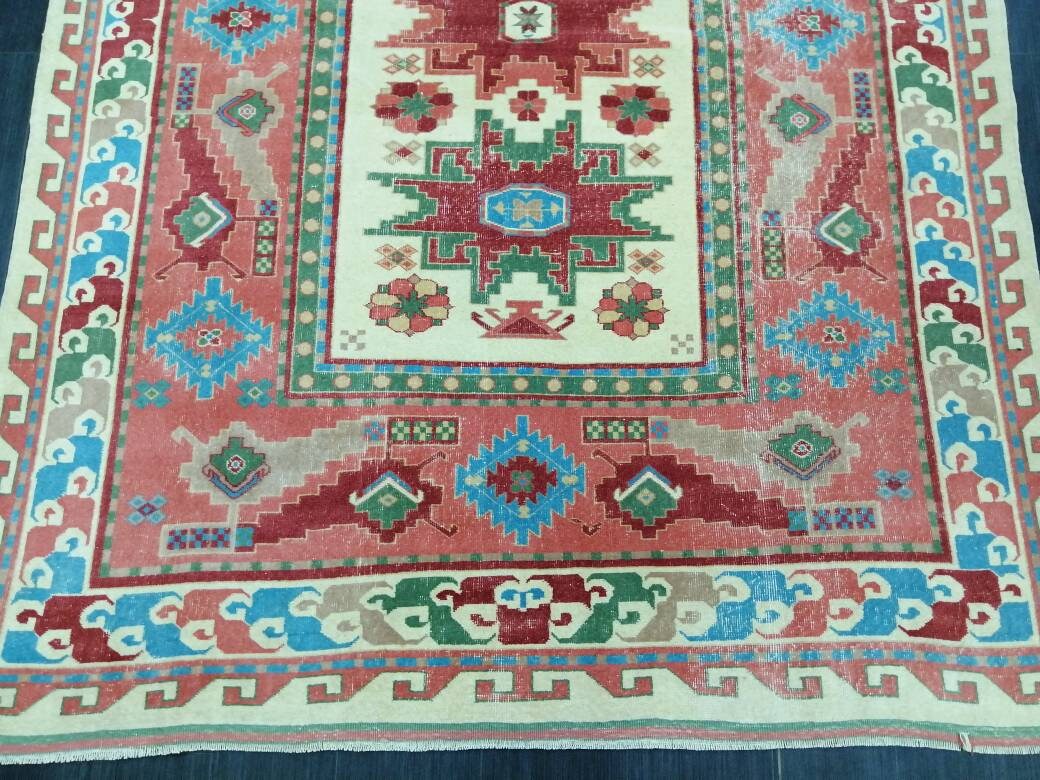 Beige Turkish Runner Rug 6' 9" x 9' 1" Hand-Knotted pattern