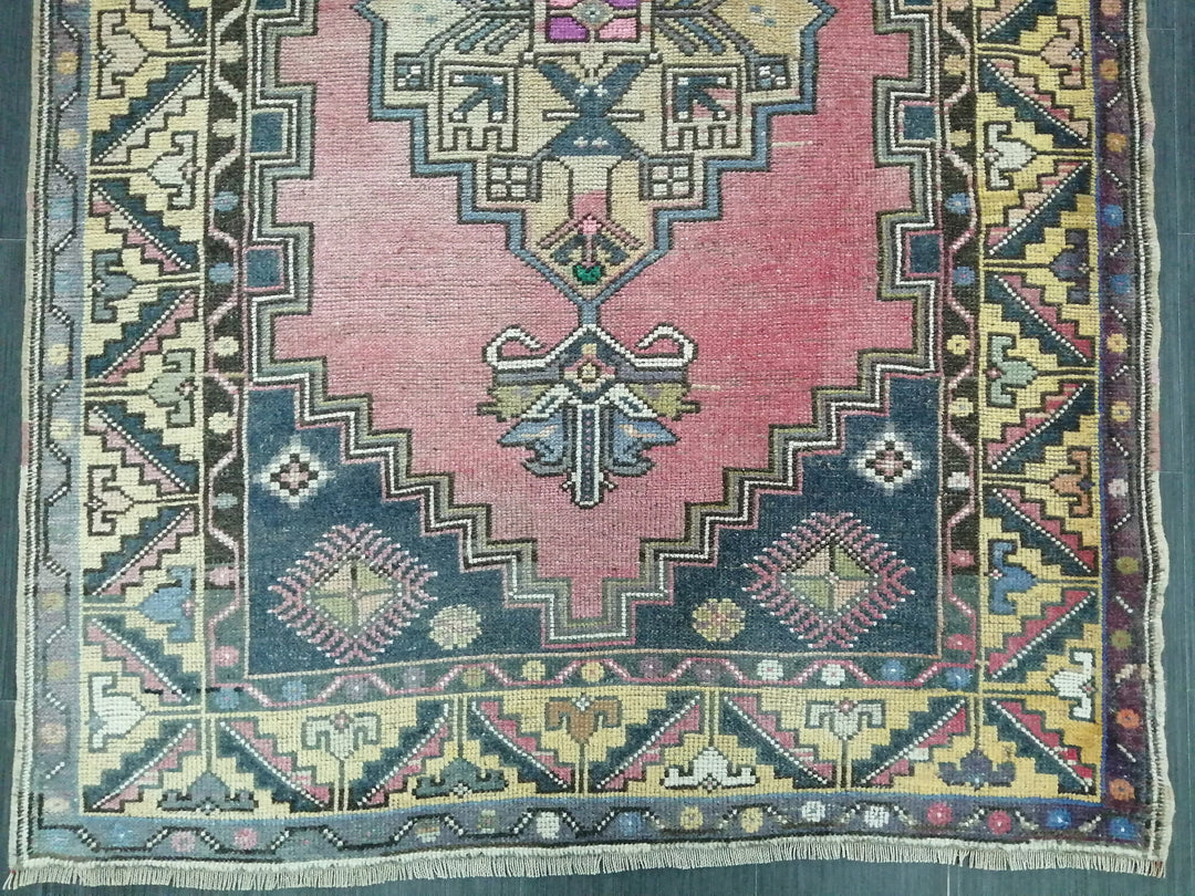 Turkish Oushak Rug 4' x 7' 5" Hand-Knotted field