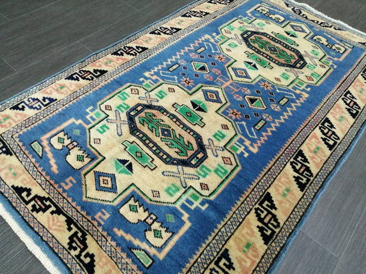 Beige Turkish Runner Rug 2' 6" x 4' 3" Hand-Knotted close-up