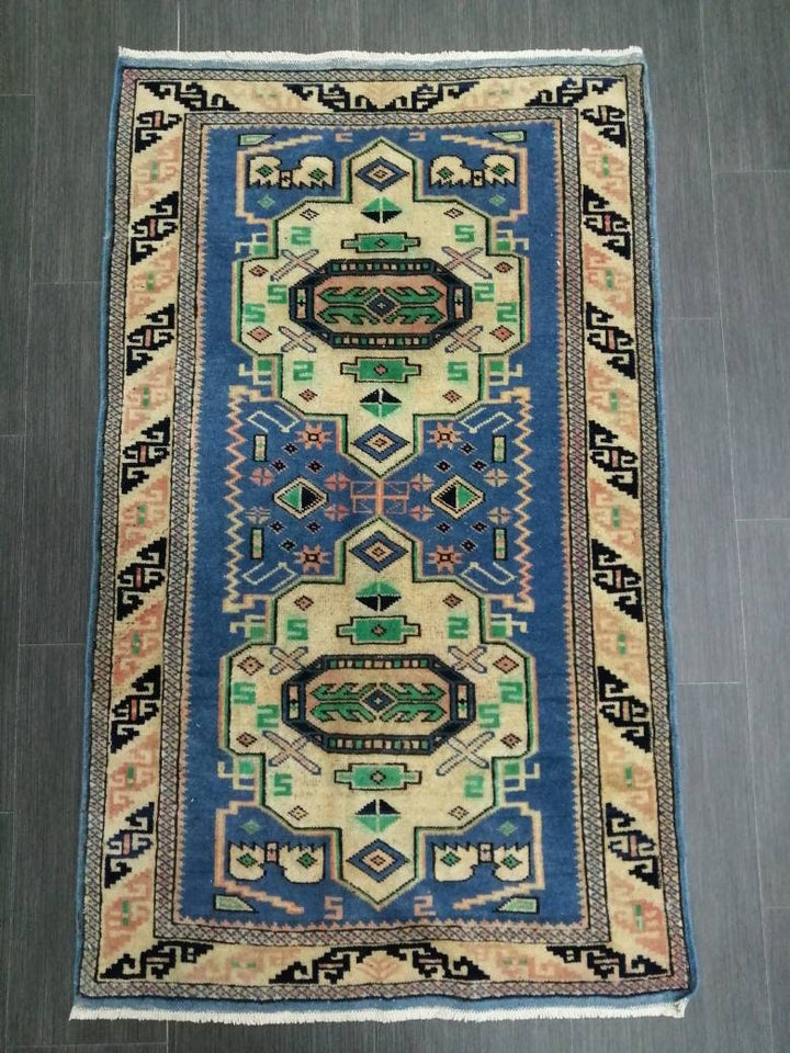Beige Turkish Runner Rug 2' 6" x 4' 3" Hand-Knotted reverse