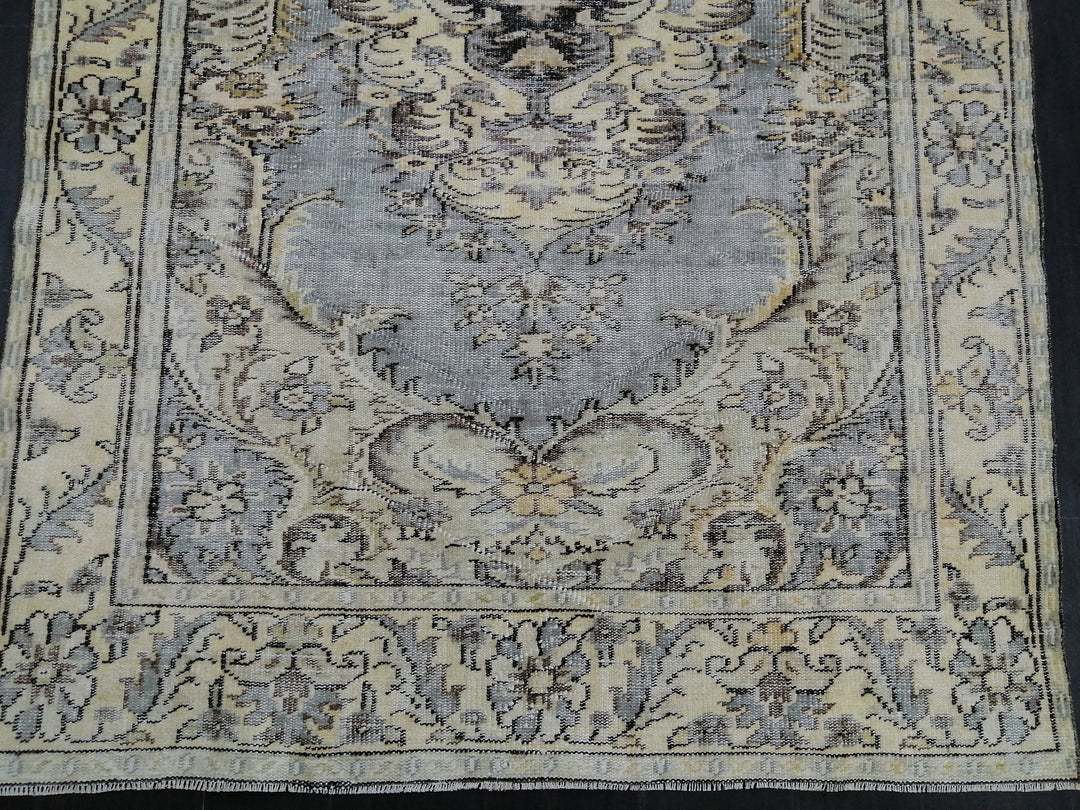 Turkish Runner Rug 6' x 10' Hand-Knotted reverse
