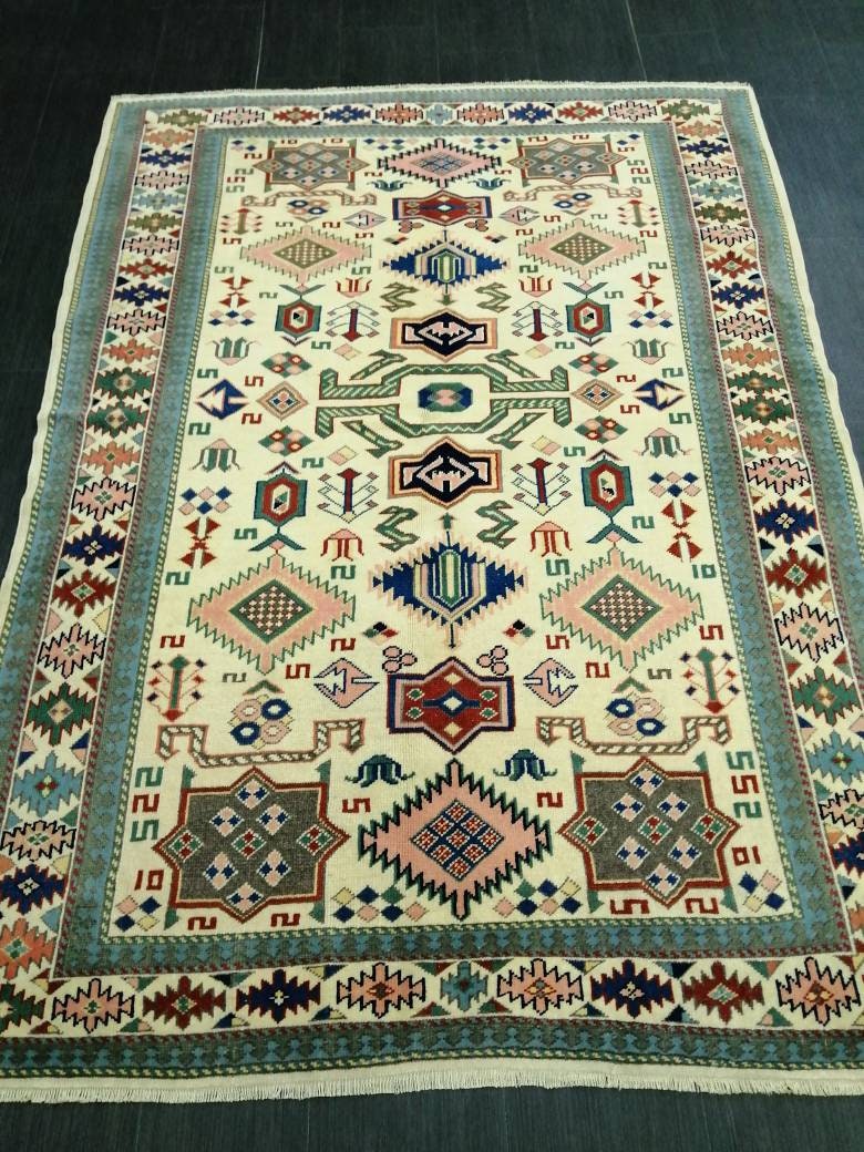 Beige Turkish Runner Rug 5' 1" x 7' Hand-Knotted field