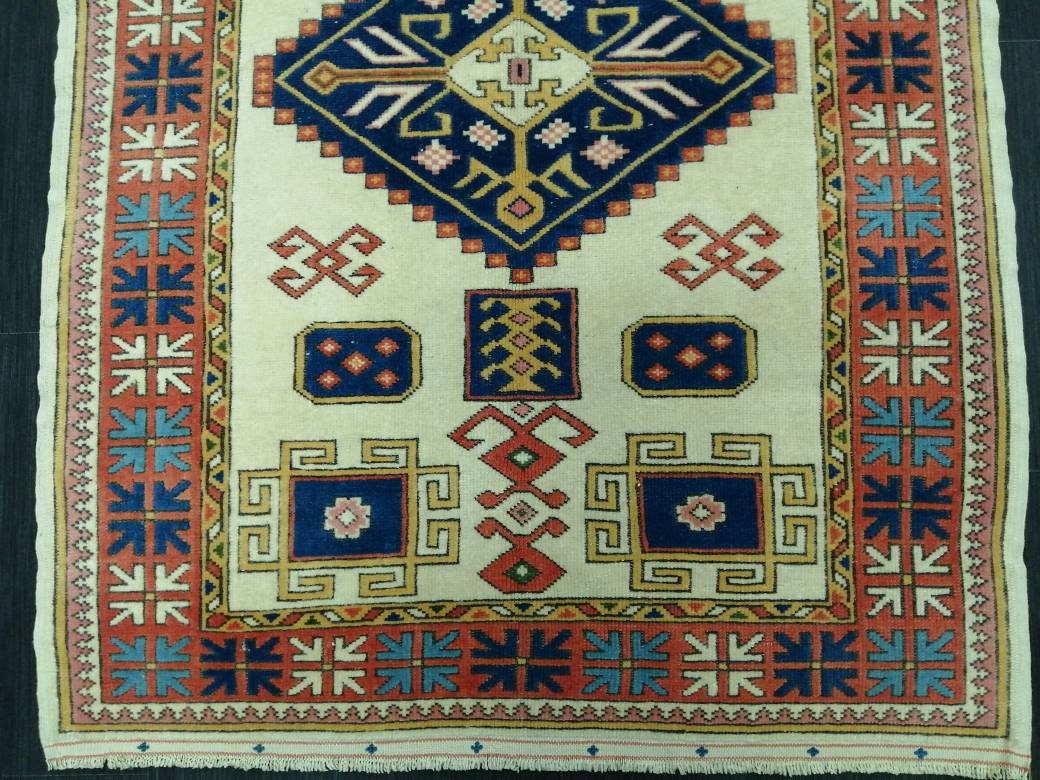 Beige Turkish Runner Rug 3' 7" x 5' 3" Hand-Knotted reverse