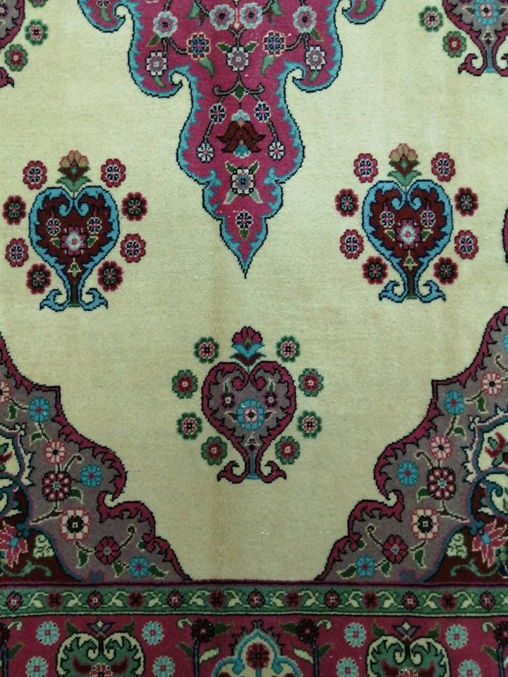 Beige Turkish Oushak Rug 5' 1" x 9' 1" Hand-Knotted field