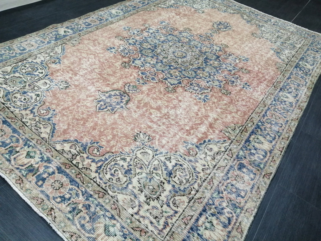 Beige Turkish Oushak Rug 6' 4" x 9' 7" Hand-Knotted pattern
