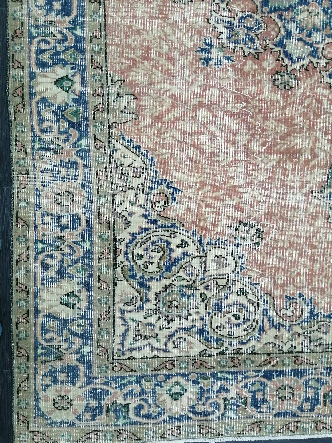 Beige Turkish Oushak Rug 6' 4" x 9' 7" Hand-Knotted texture
