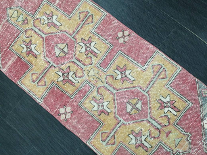 Beige Turkish Runner Rug 2' 6" x 7' 3" Hand-Knotted border