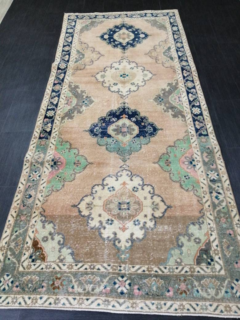 Beige Turkish Runner Rug 4' 6" x 10' 3" Hand-Knotted field