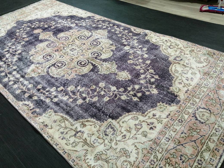 Turkish Runner Rug 5' 5" x 10' 8" Hand-Knotted view 9