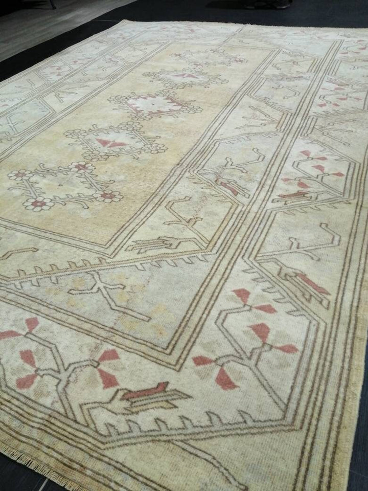 Beige Turkish Oushak Rug 6' 9" x 9' 6" Hand-Knotted close-up