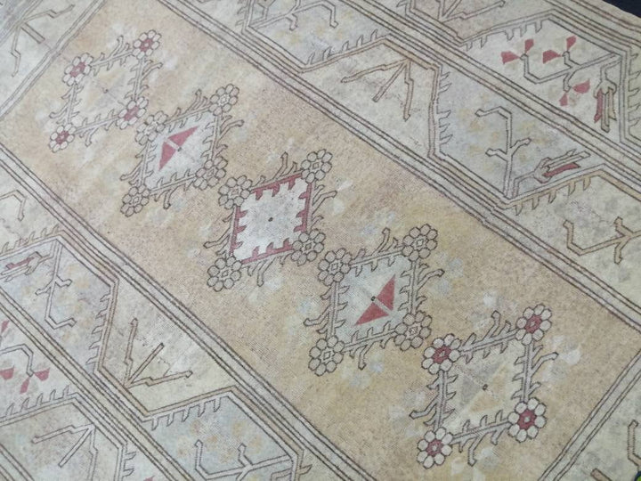 Beige Turkish Oushak Rug 6' 9" x 9' 6" Hand-Knotted border