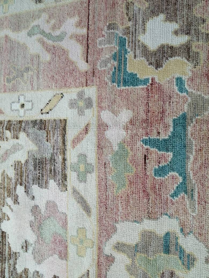 Turkish Oushak Rug 9' 3" x 12' 2" Hand-Knotted texture