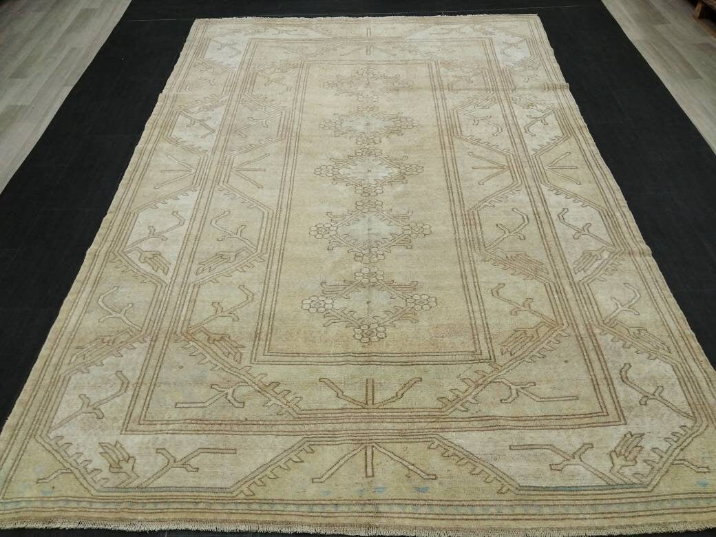 Beige Turkish Oushak Rug 6' 5" x 9' 5" Hand-Knotted