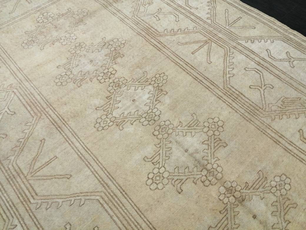 Beige Turkish Oushak Rug 6' 5" x 9' 5" Hand-Knotted view