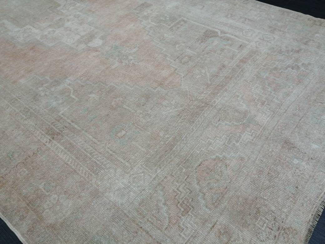 Beige Turkish Runner Rug 5' 3" x 10' 9" Hand-Knotted detail
