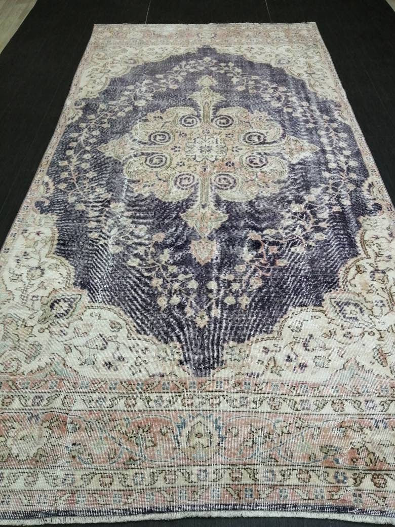 Turkish Runner Rug 5' 5" x 10' 8" Hand-Knotted view