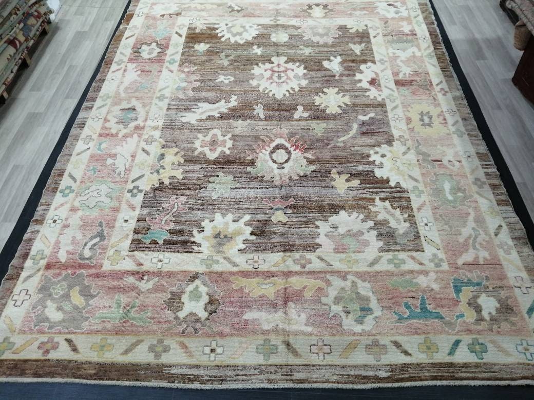 Turkish Oushak Rug 9' 3" x 12' 2" Hand-Knotted detail