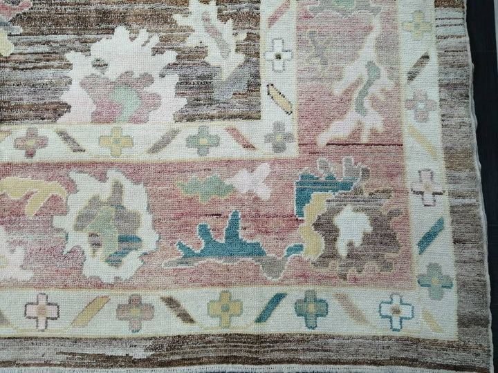 Turkish Oushak Rug 9' 3" x 12' 2" Hand-Knotted pattern