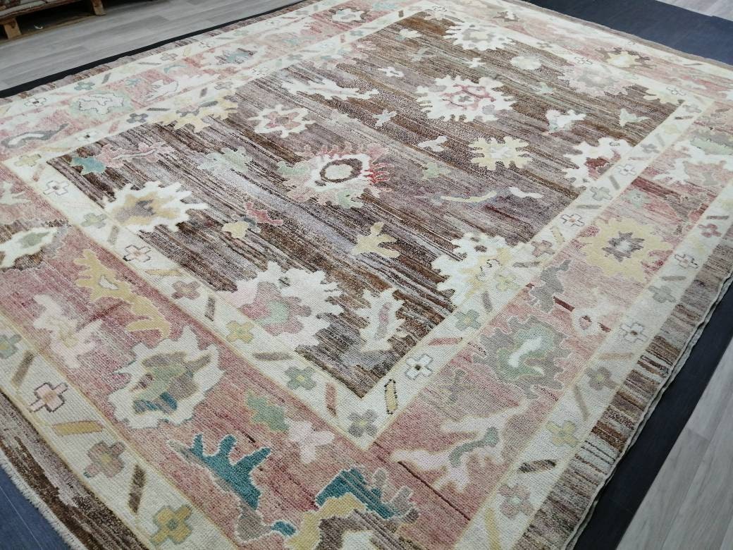 Turkish Oushak Rug 9' 3" x 12' 2" Hand-Knotted view