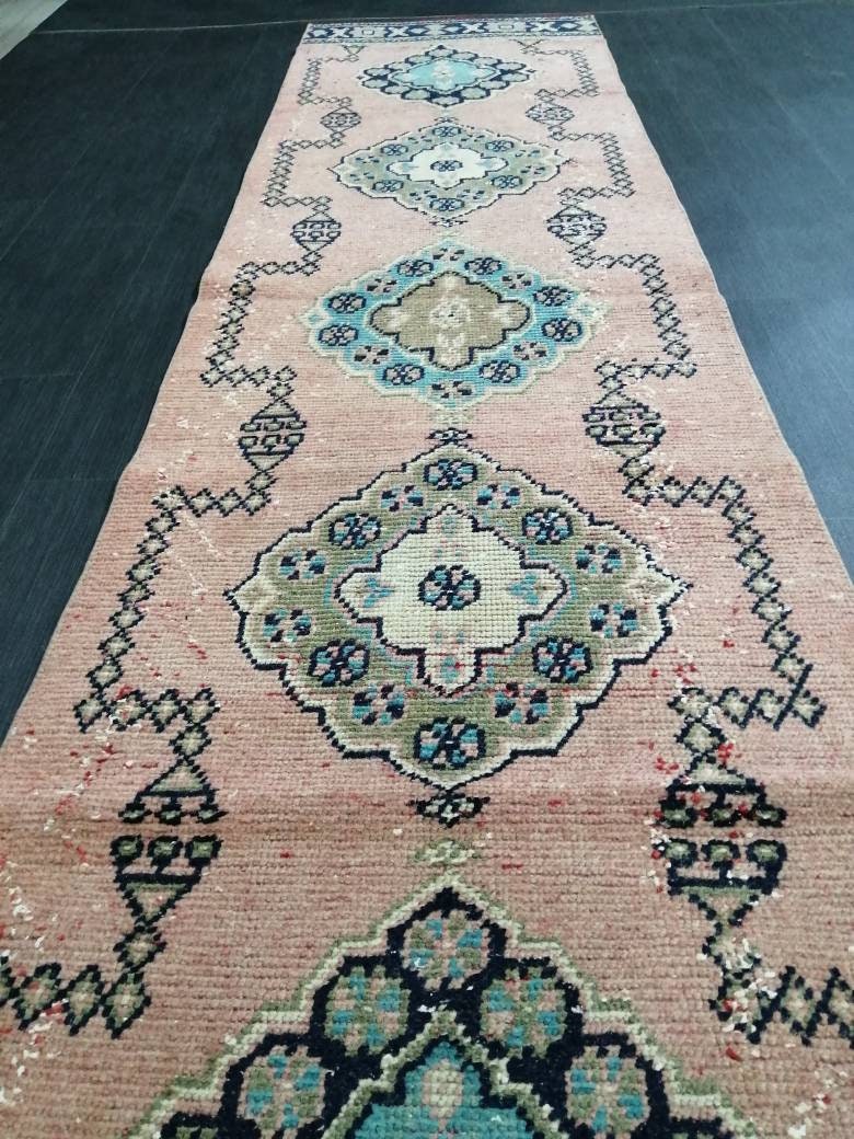 Beige Turkish Runner Rug 2' 7" x 10' 11" Hand-Knotted detail