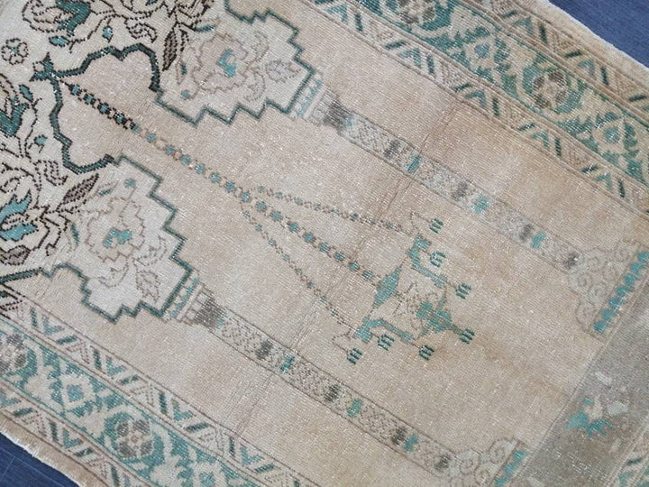 Beige Turkish Runner Rug 3' 4" x 4' 11" Hand-Knotted close-up