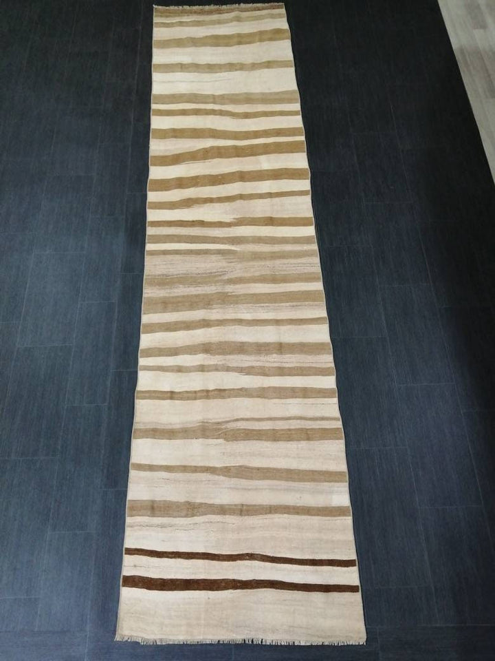 Rust Turkish Runner Rug 2' 9" x 11' 8" Hand-Knotted detail