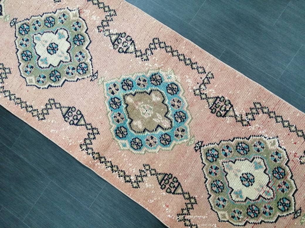Beige Turkish Runner Rug 2' 7" x 10' 11" Hand-Knotted pattern
