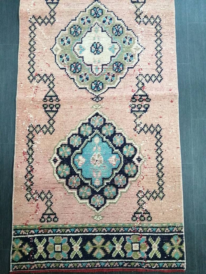 Beige Turkish Runner Rug 2' 7" x 10' 11" Hand-Knotted border