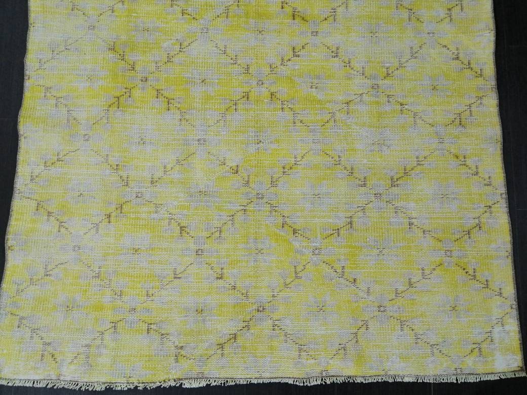 Beige Turkish Runner Rug 4' 7" x 7' 4" Hand-Knotted view 9