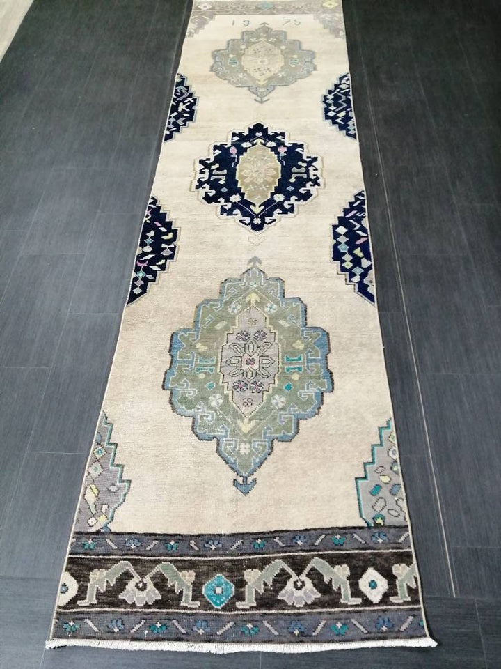 Navy Turkish Runner Rug 2' 9" x 10' 8" Hand-Knotted detail
