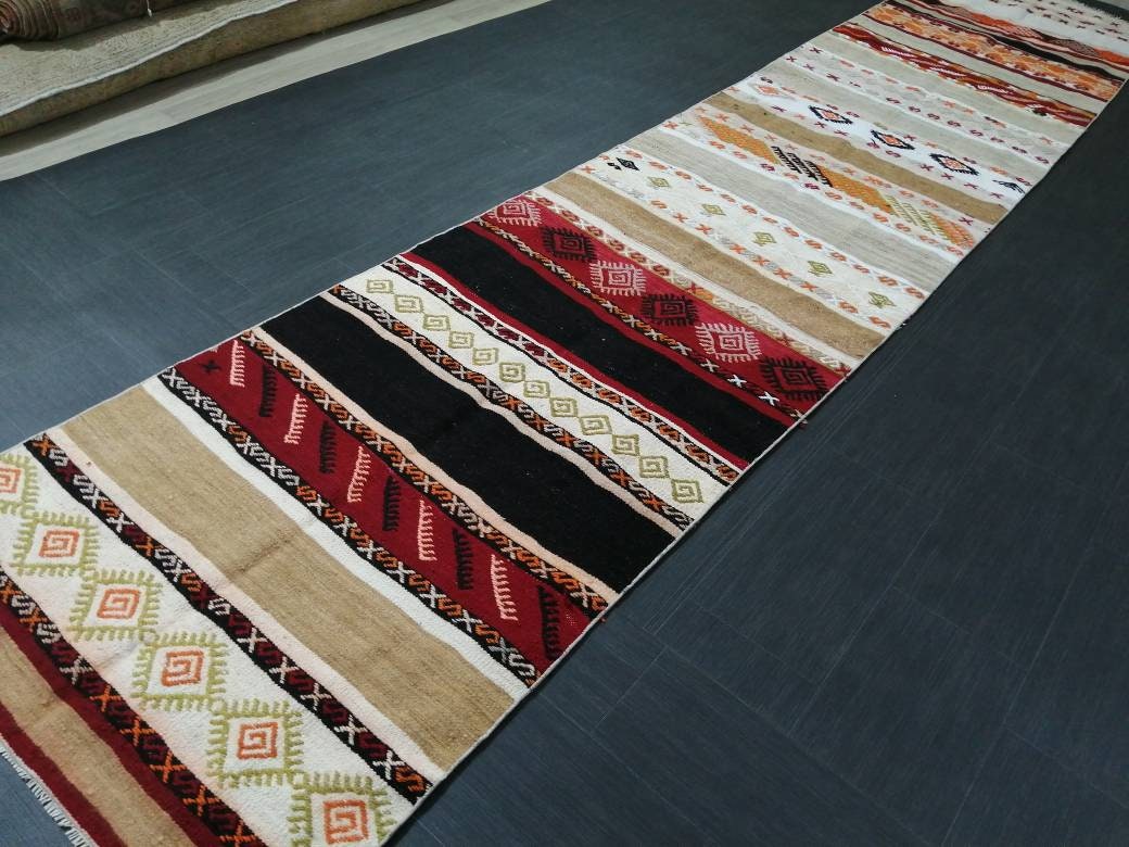 Beige Turkish Runner Rug 3' 2" x 15' Hand-Knotted close-up