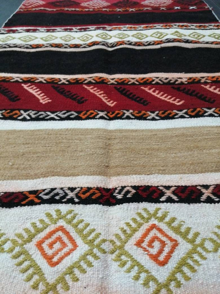 Beige Turkish Runner Rug 3' 2" x 15' Hand-Knotted pattern