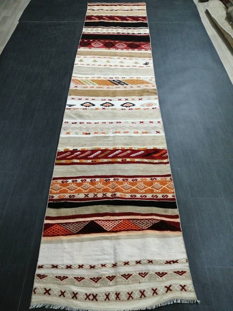 Beige Turkish Runner Rug 3' 2" x 15' Hand-Knotted detail