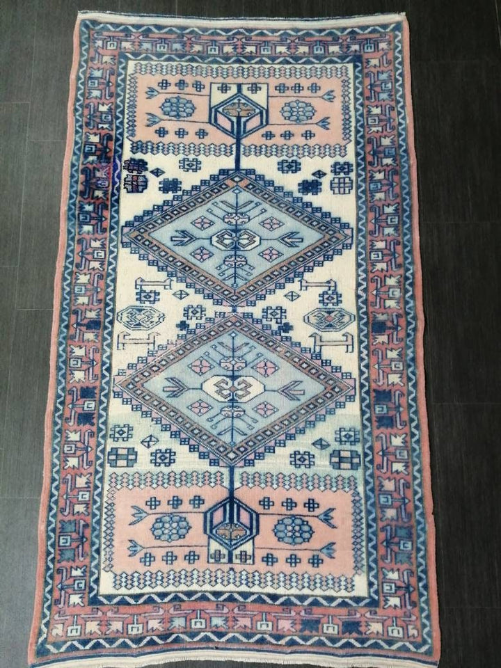 Beige Turkish Runner Rug 3' 3" x 5' 10" Hand-Knotted detail