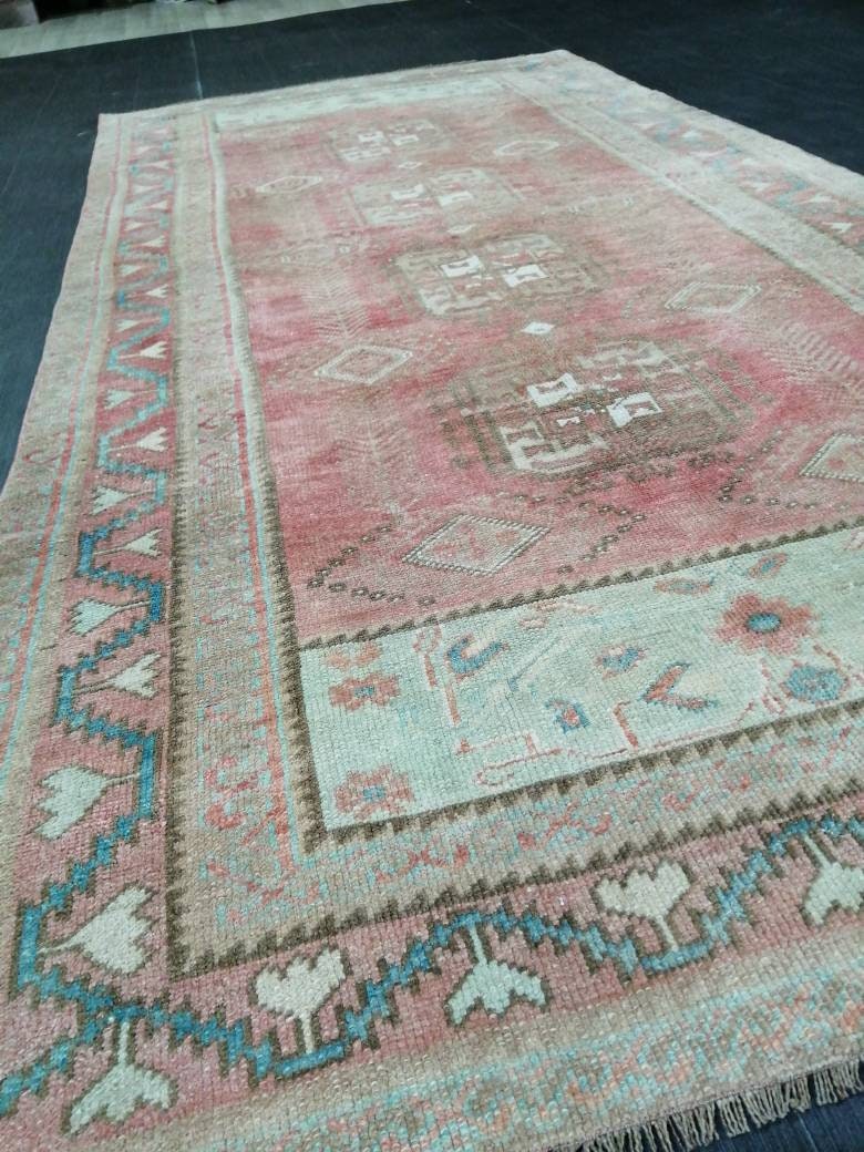 Beige Turkish Runner Rug 4' x 8' 2" Hand-Knotted detail