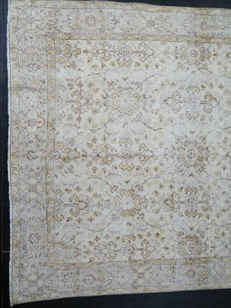 Turkish Oushak Rug 5' 4" x 9' 2" Hand-Knotted reverse
